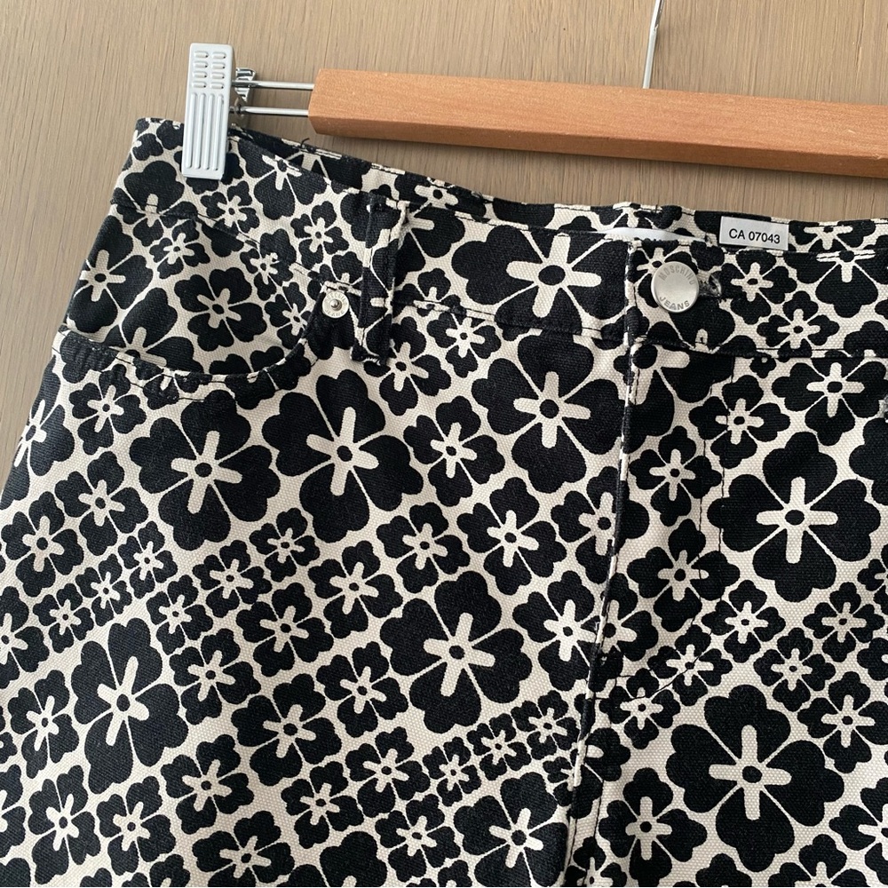 Vintage moschino jeans hippy florals low rise flare pant black white - Picture 6 of 11